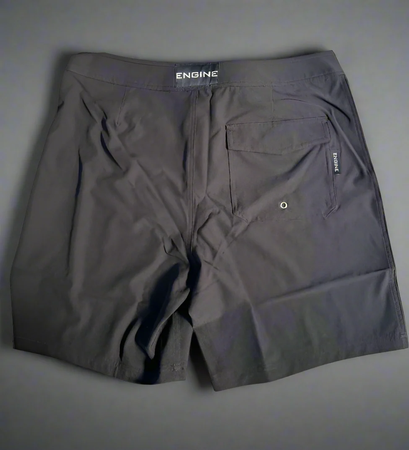 Engine Boardshort 17 Inch