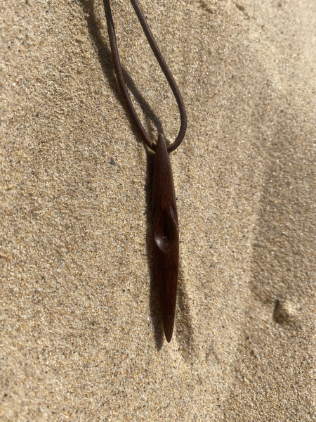 Surfski necklace
