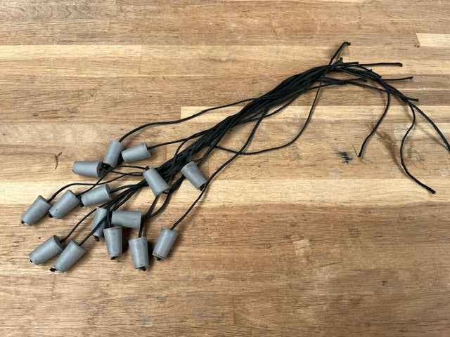 Fenn Hull Bung with cord