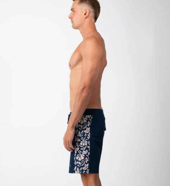 Engine Splice Board Short